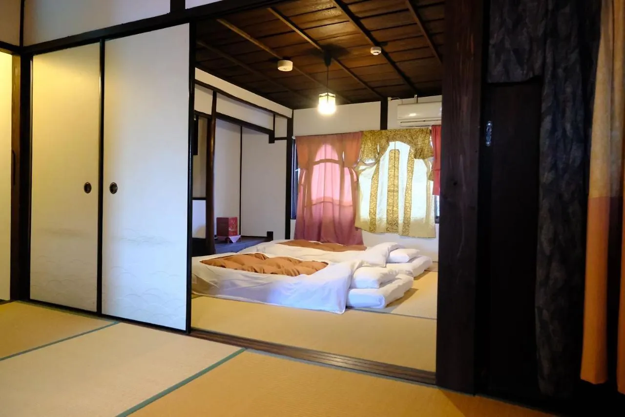Holiday home Sanjyomisasagi Umenotoan Villa Kyoto