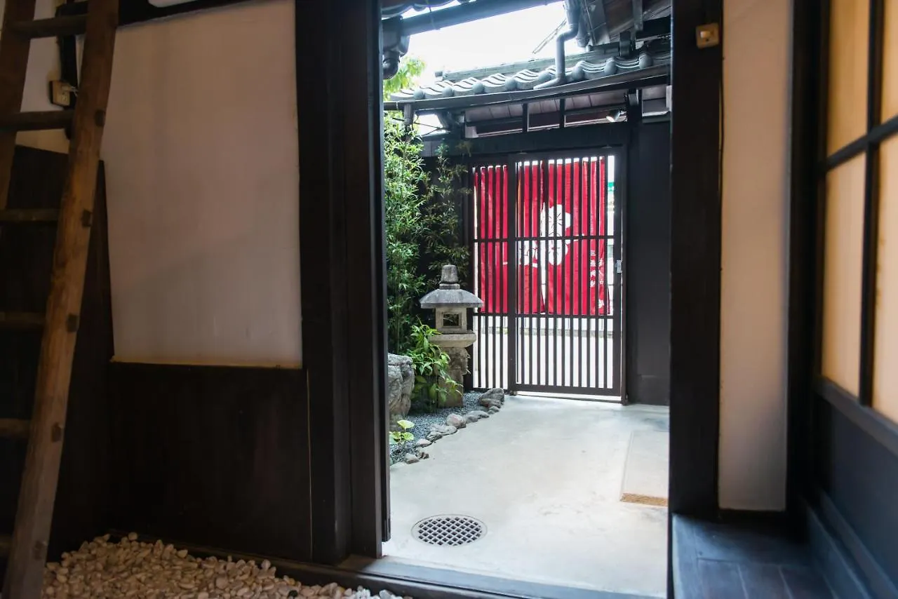 Holiday home Sanjyomisasagi Umenotoan Villa Kyoto Japan